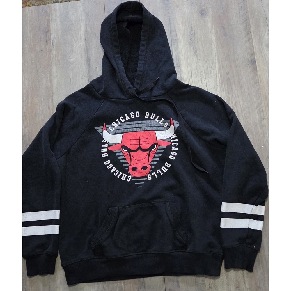 NBA Chicago Bulls Basketball Black Pullover Hoodie Men M
